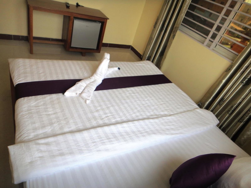 Khemra I Guesthouse, Kampot, Cambodia