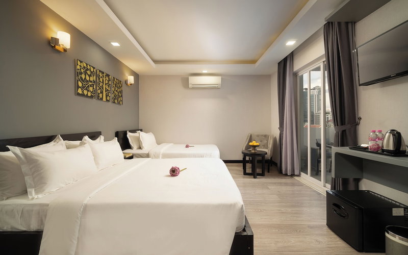 F L G Hotel, Phnom Penh, Camboya