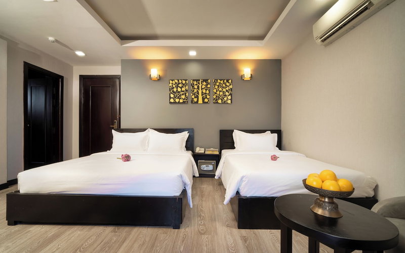 F L G Hotel, Phnom Penh, Camboya