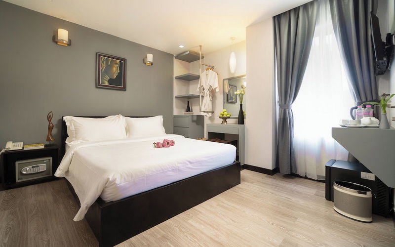 F L G Hotel, Phnom Penh, Camboya