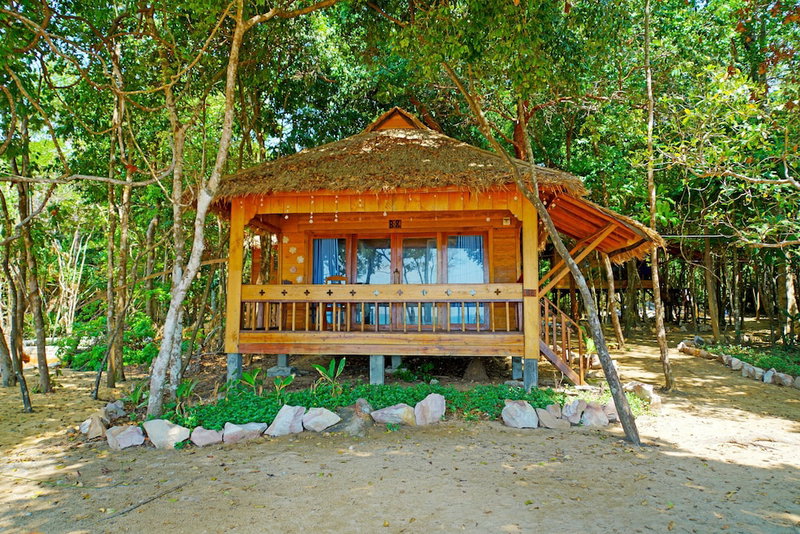 Tree House Bungalows Resort, Koh Rong, Cambodia