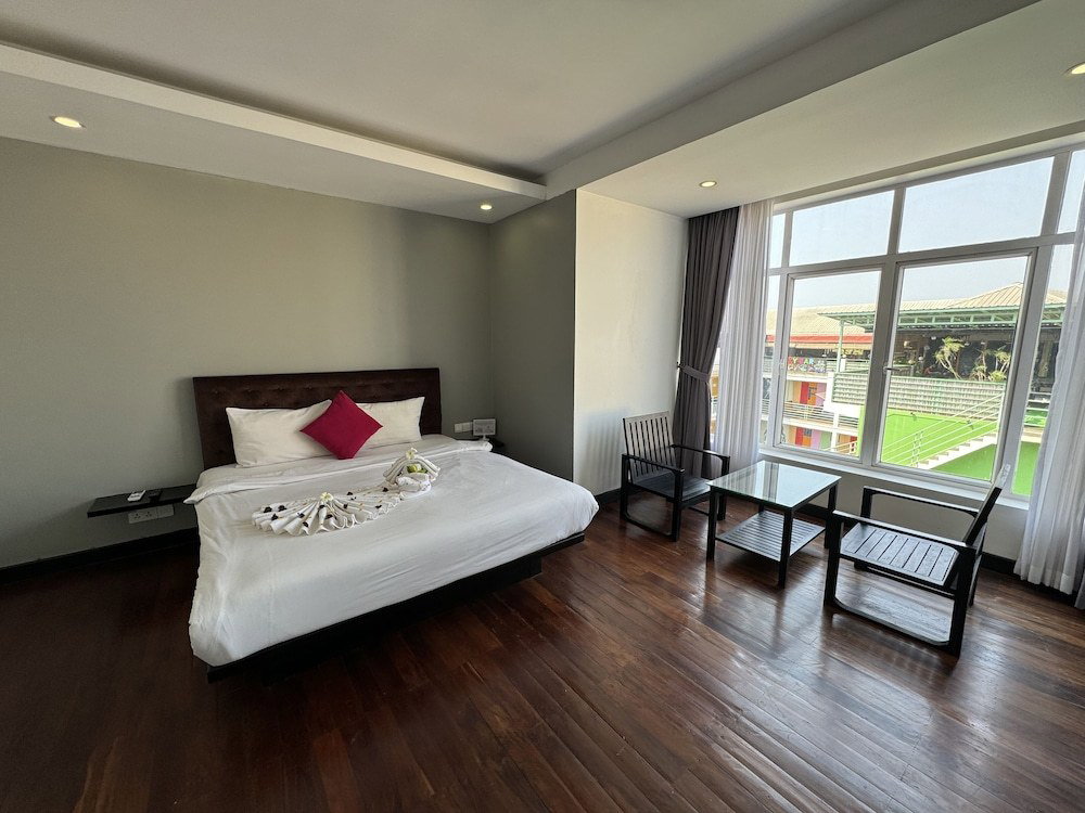 Hotel La Maravilla, Cambodia