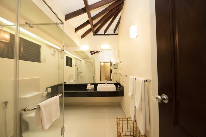 Club Hotel Dolphin, Negombo, Sri Lanka
