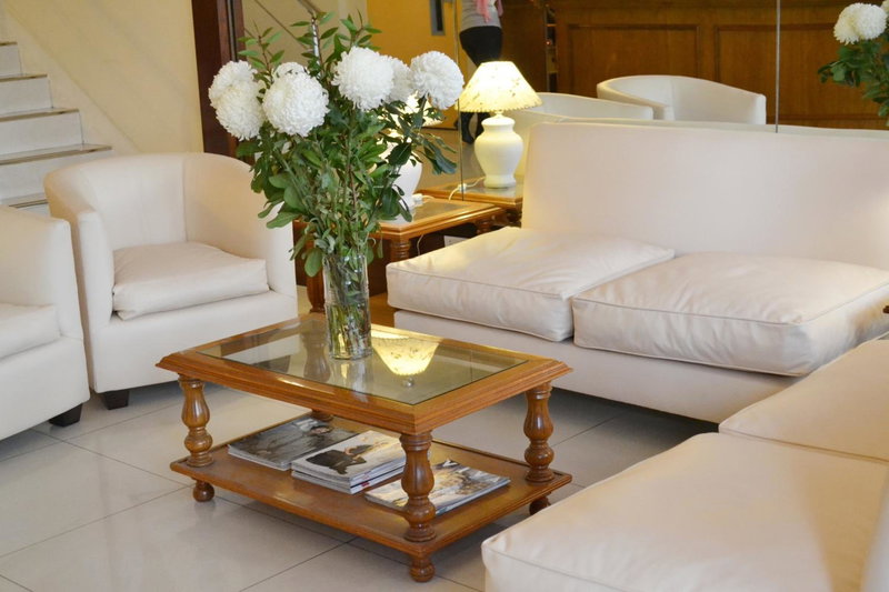 Alpino Hotel, Retiro, Argentina