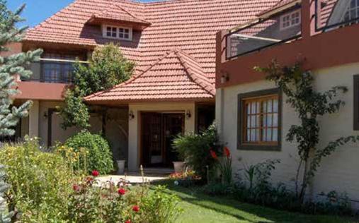 Hosteria Amparo, Argentine