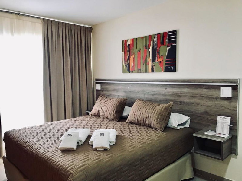 Illia 121 Apart Hotel, Neuquen, Argentina
