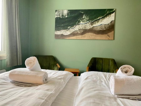 Nøtnes Midnattsol GuestHouse, Skrova, Norway