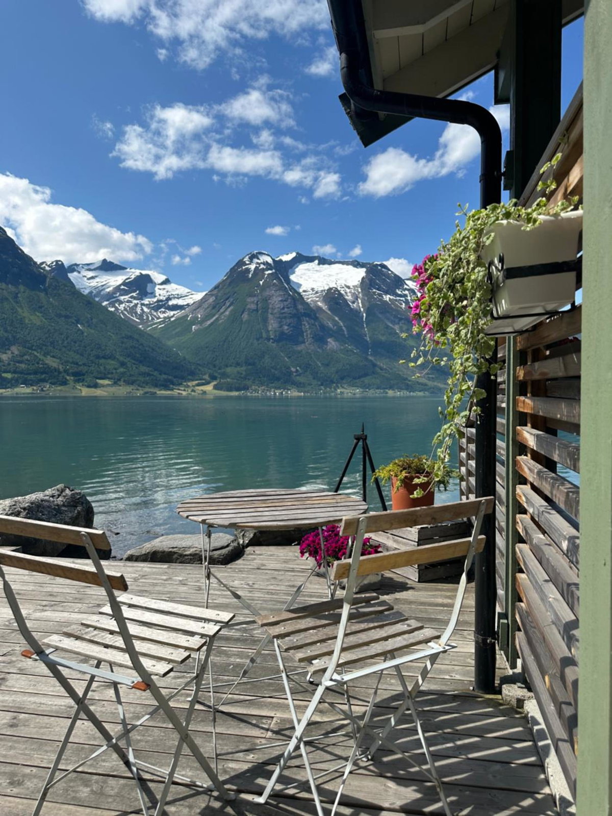 Vollsnes Feriehus, Noruega