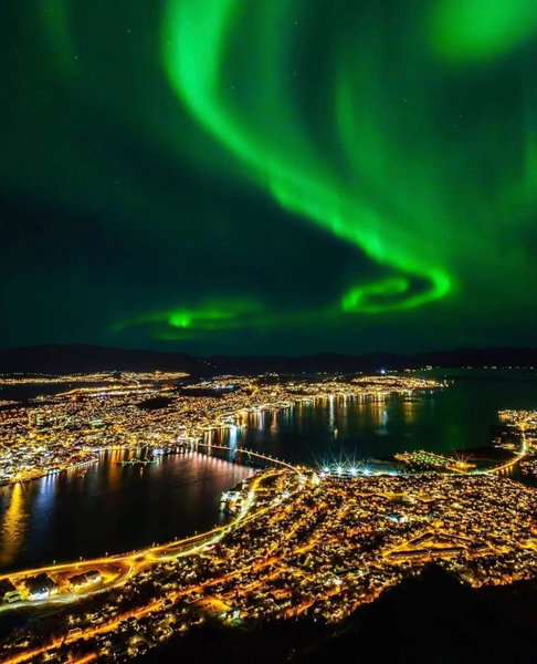 Royal Skir apartment sea view, Tromso, Norway