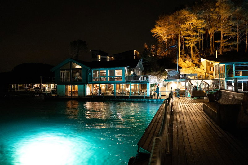 Floating Villa Bergen, Ytrebygda, Норвегия