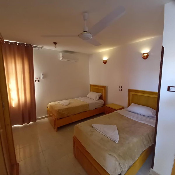 Nile Sunrise Flats And Rooms, Luxor, Египет