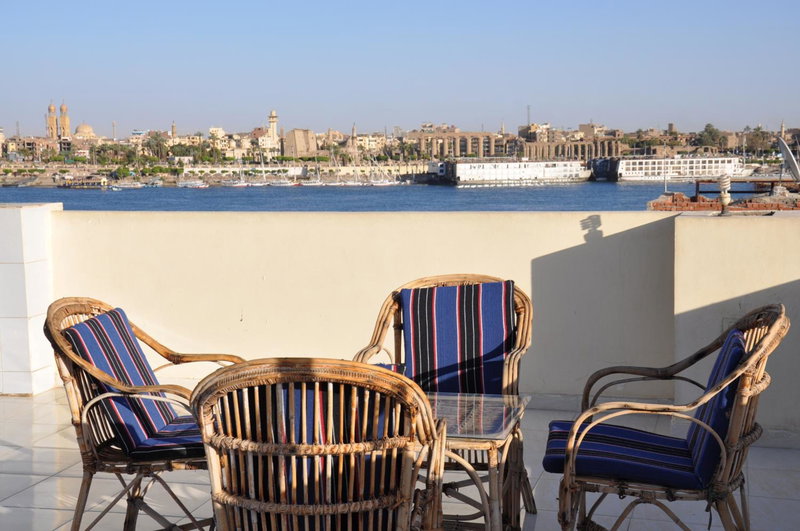 Nile Sunrise Flats And Rooms, Luxor, Египет