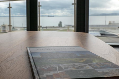 Galway Bay Sea View Apartments, Galway, Irlanda