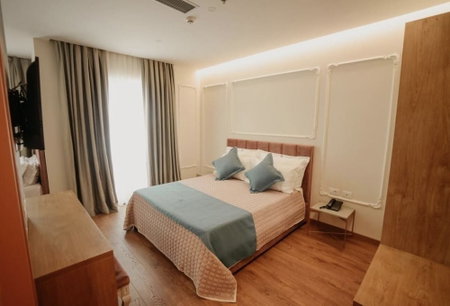 Martiness Hotel, Durres, Албания