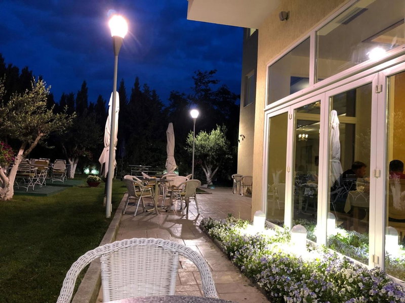 Grand White City Hotel, Berat, Албания