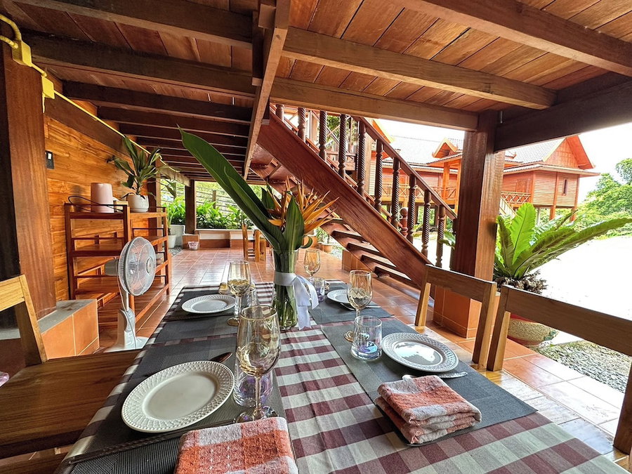 Vangnamthip Meung Feung Hotel, Ban Don, Laos
