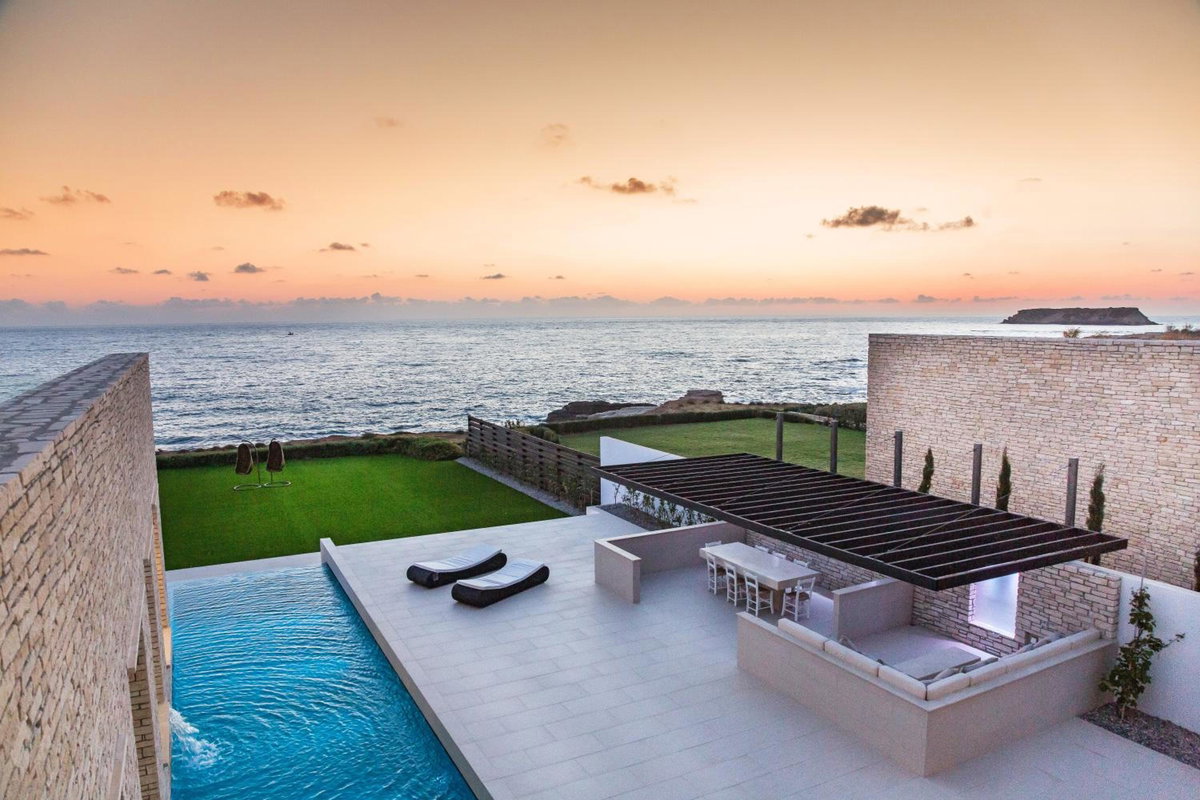 Cap St Georges Villas, Chipre