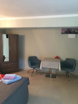 Livadia studio, Paphos, Кипр