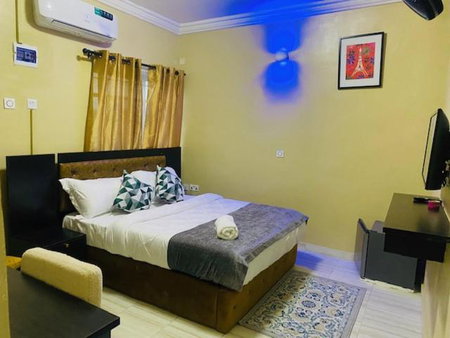 New Heights Castle Hotels, Odo Mola, Nigeria