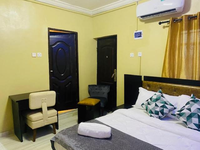 New Heights Castle Hotels, Odo Mola, Nigeria