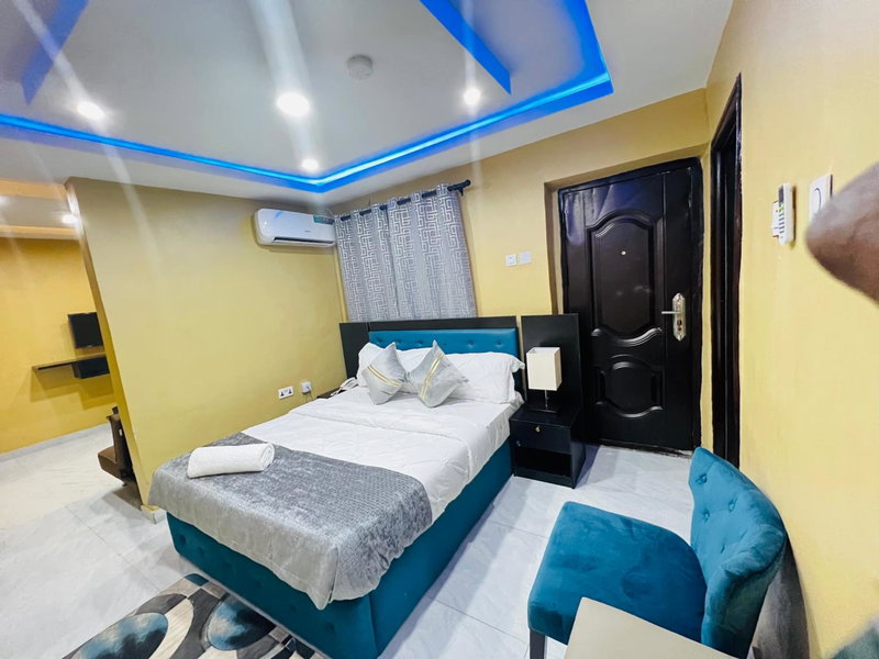 New Heights Castle Hotels, Odo Mola, Nigeria
