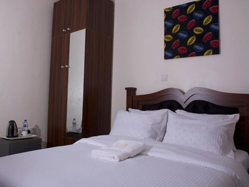House 7 Resort, Bida, Nigeria