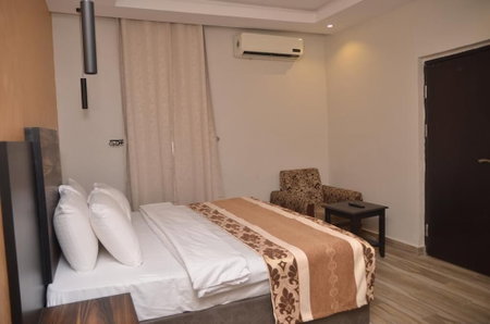Newton Hotels Limited Owerri, Owerri, Nigeria