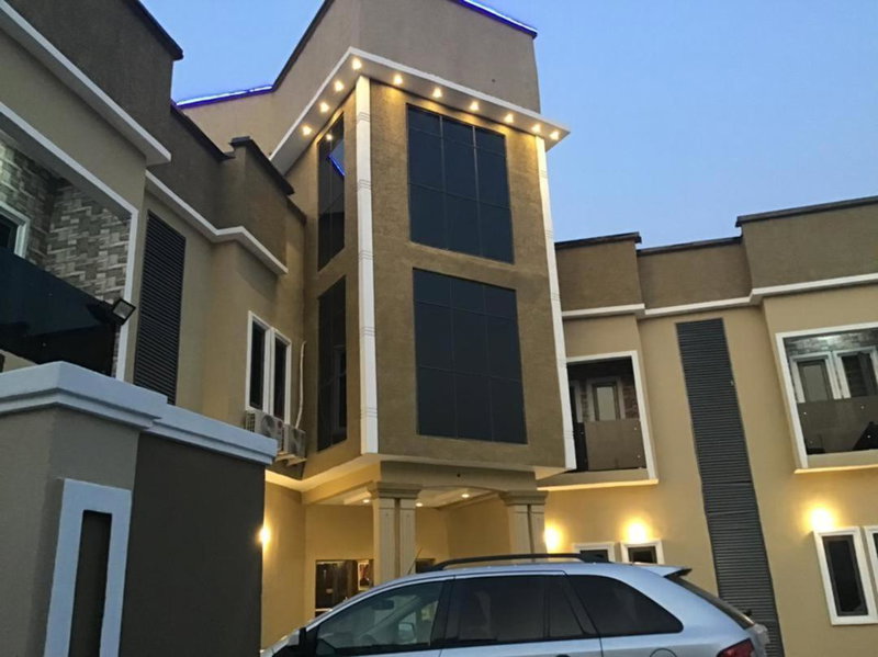 Clique Court Hotel & Suite, Opete, Nigeria