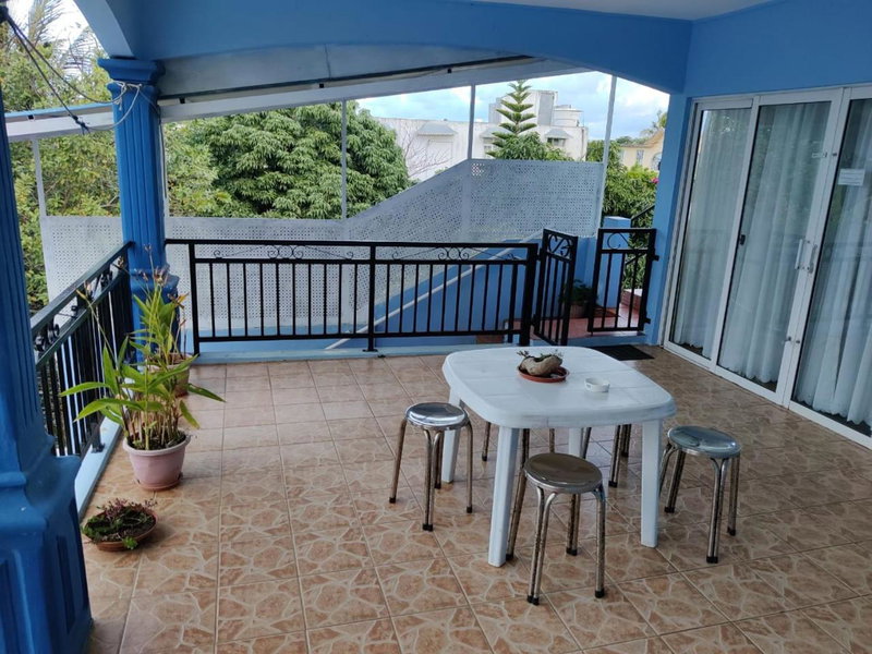 Bob Apartments, Calodyne, Maurice
