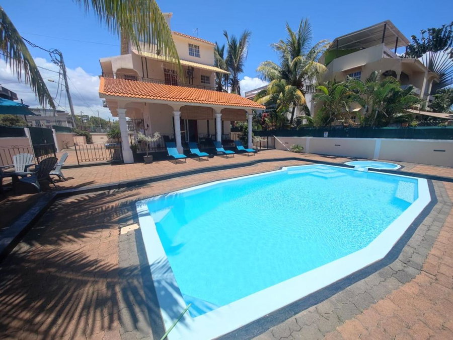 VILLA L'OR with Private Pool, Flic-en-Flac, Mauritius