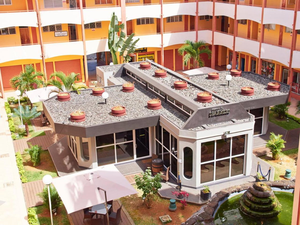 Hotel · Gold Crest Hotel, Quatre Bornes