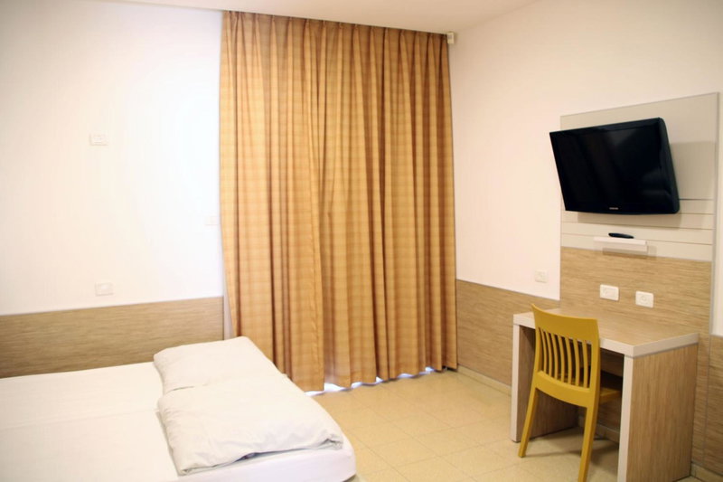 HI - Massada Hostel, Arad, Israel