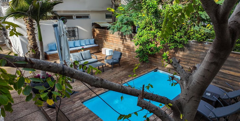 Rosen Villa at Ramat Hahayal, Bnei Brak, Israël