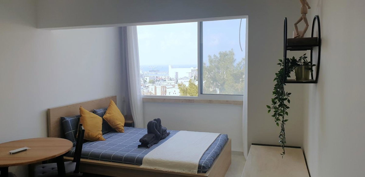 Maya New Guest House -Panoramic Sea&CityCentre View, Haifa, Israel