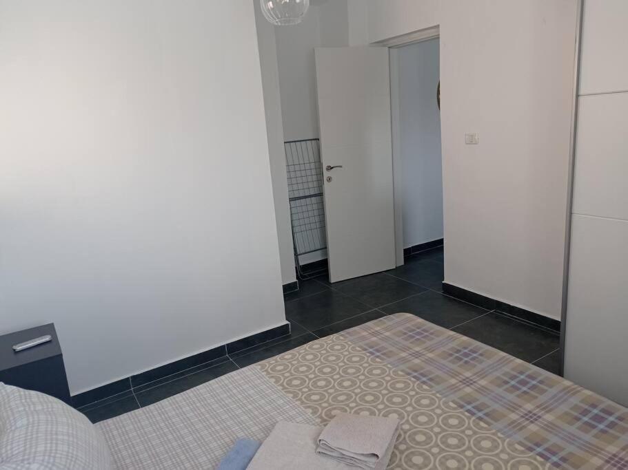 Optima Comfort, Israel