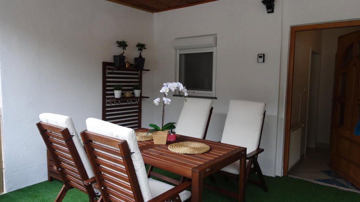 Apartma Nadja with private parking, Slovenia