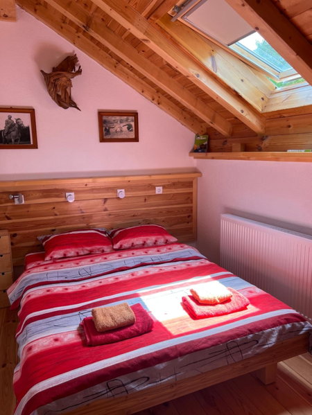 Tara Place - Camp Rabrenovic, Bijelo Polje, Montenegro
