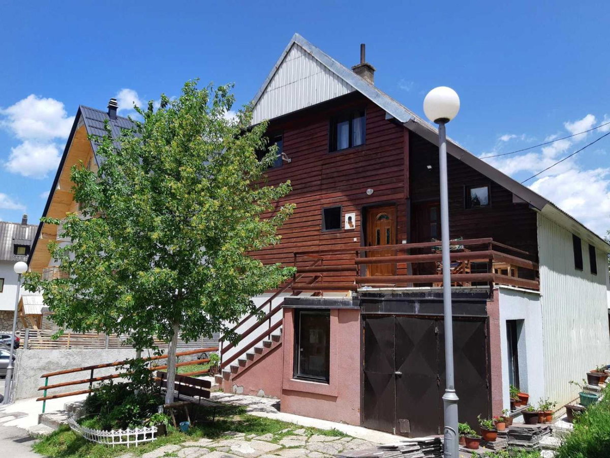 Hotel · Apartments Sipcic, Žabljak