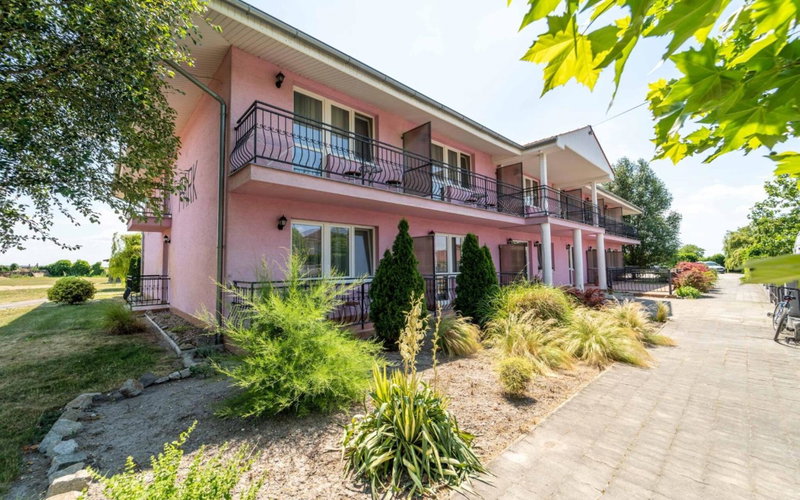 Apartmány Karmon Park, Veľký Meder, Slovakia