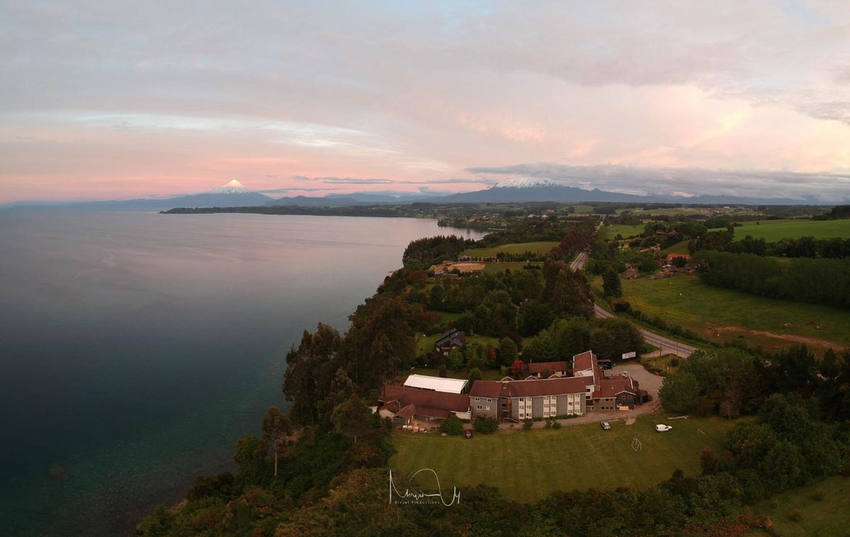 Hotel Borde Lago, Chile