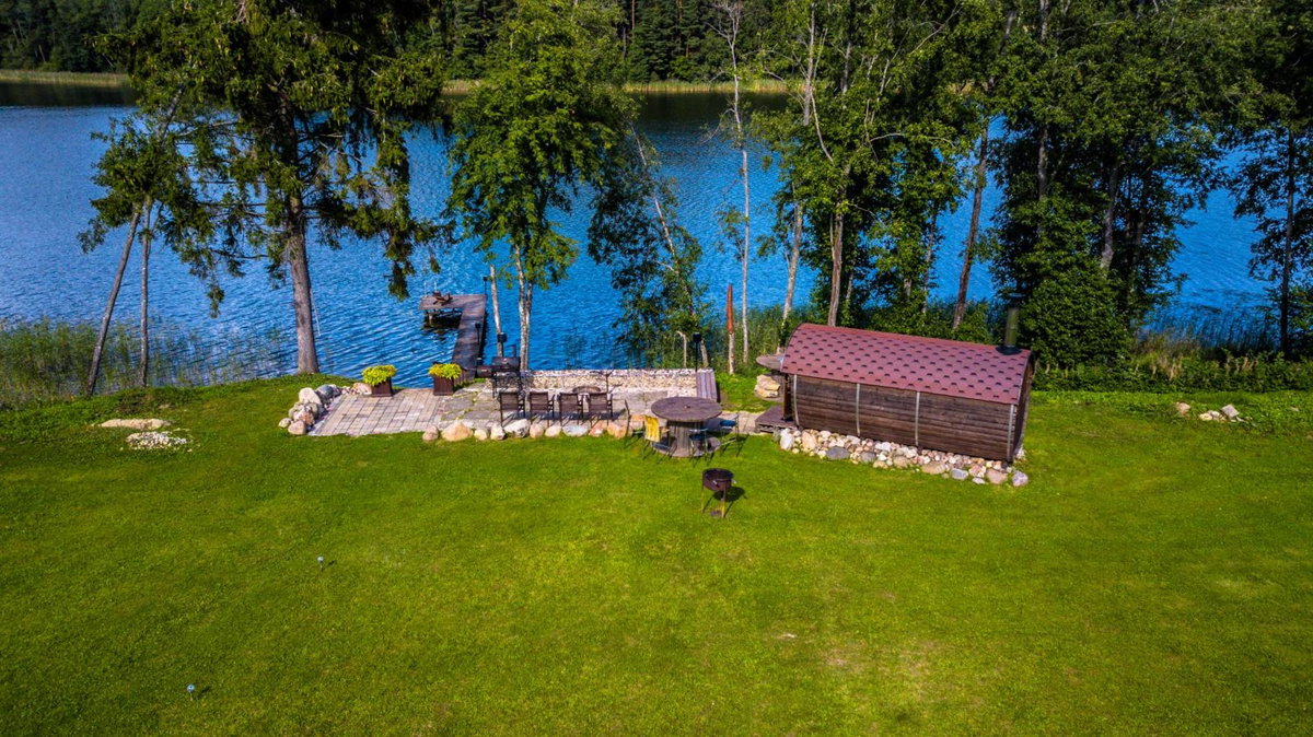 Hotel · Järveoru, Aidaku