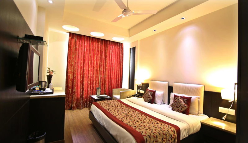 Hotel The Prime Balaji Deluxe, City Centre, With Free Airport Pickup, Delhi, India