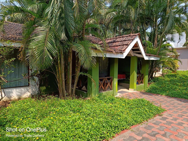 Dunhill Beach Resort, Cuncolim, India