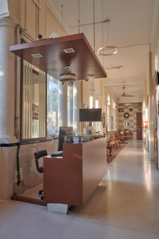 Elphinstone Hotel, Uran, India