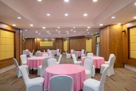 Radisson Blu Kaushambi Delhi NCR, Noida, India