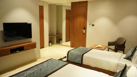Alaukik Hotel, Shirdi, India