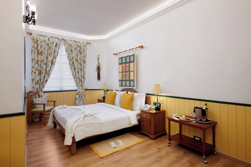 The Gordon House Hotel, Uran, Индия