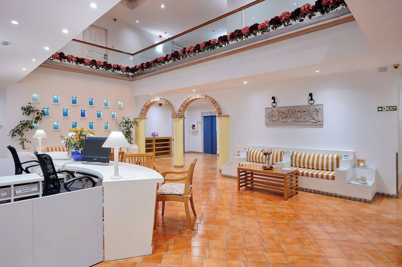 The Gordon House Hotel, Uran, Индия