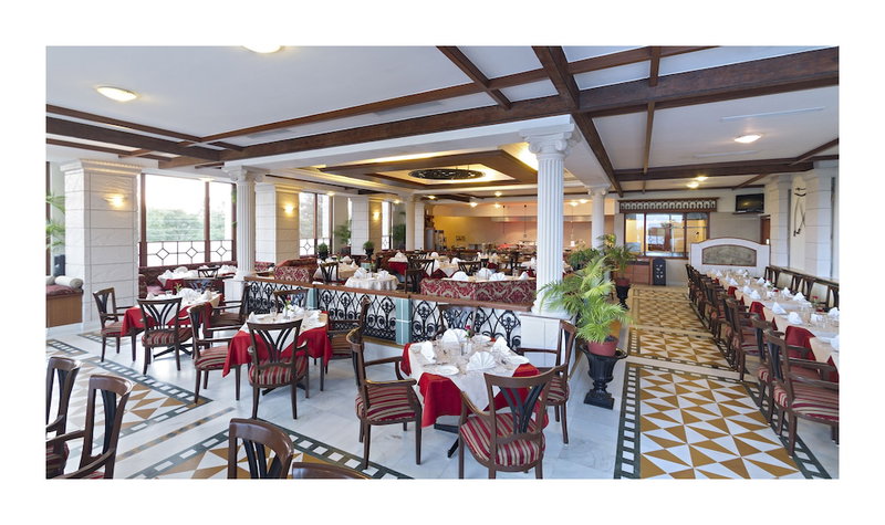 Jehan Numa Palace Hotel, Bhopal, India