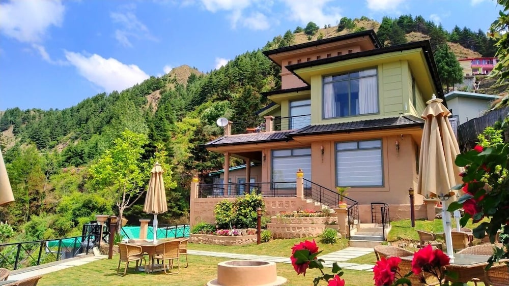Larisa Resort, Mussoorie, India